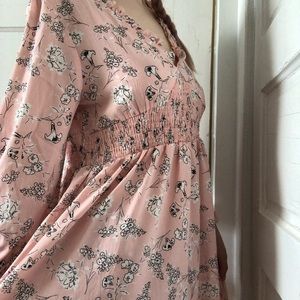 Suzanne Betro | Pink Floral Ruffle-Sleeve Empire Waist Dress - Large